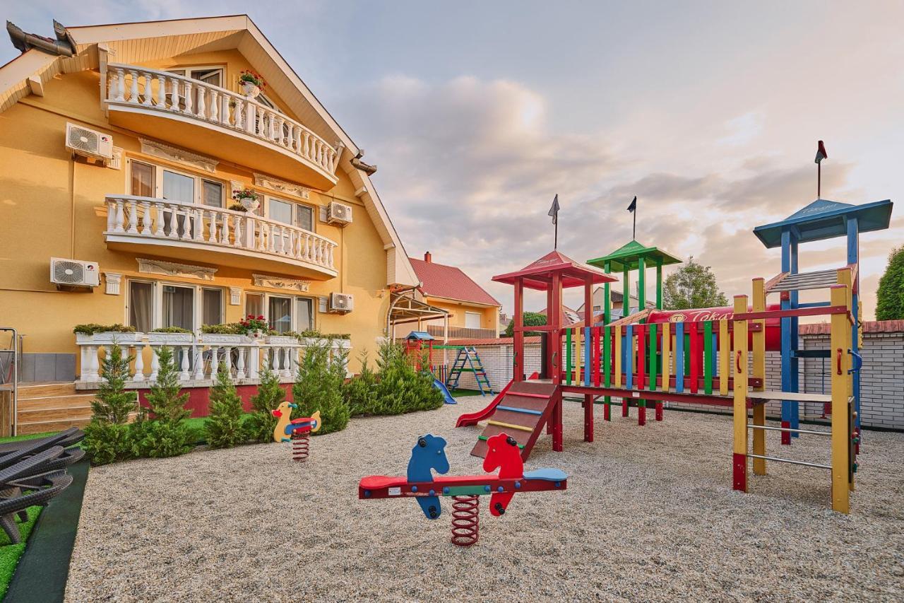 Hotel Tokajer Wellness Panzio Keszthely Esterno foto